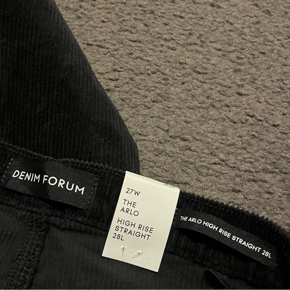 Aritzia Denim Forum The Arlo High Rise Straight Leg Pants NWT - Picture 5 of 9